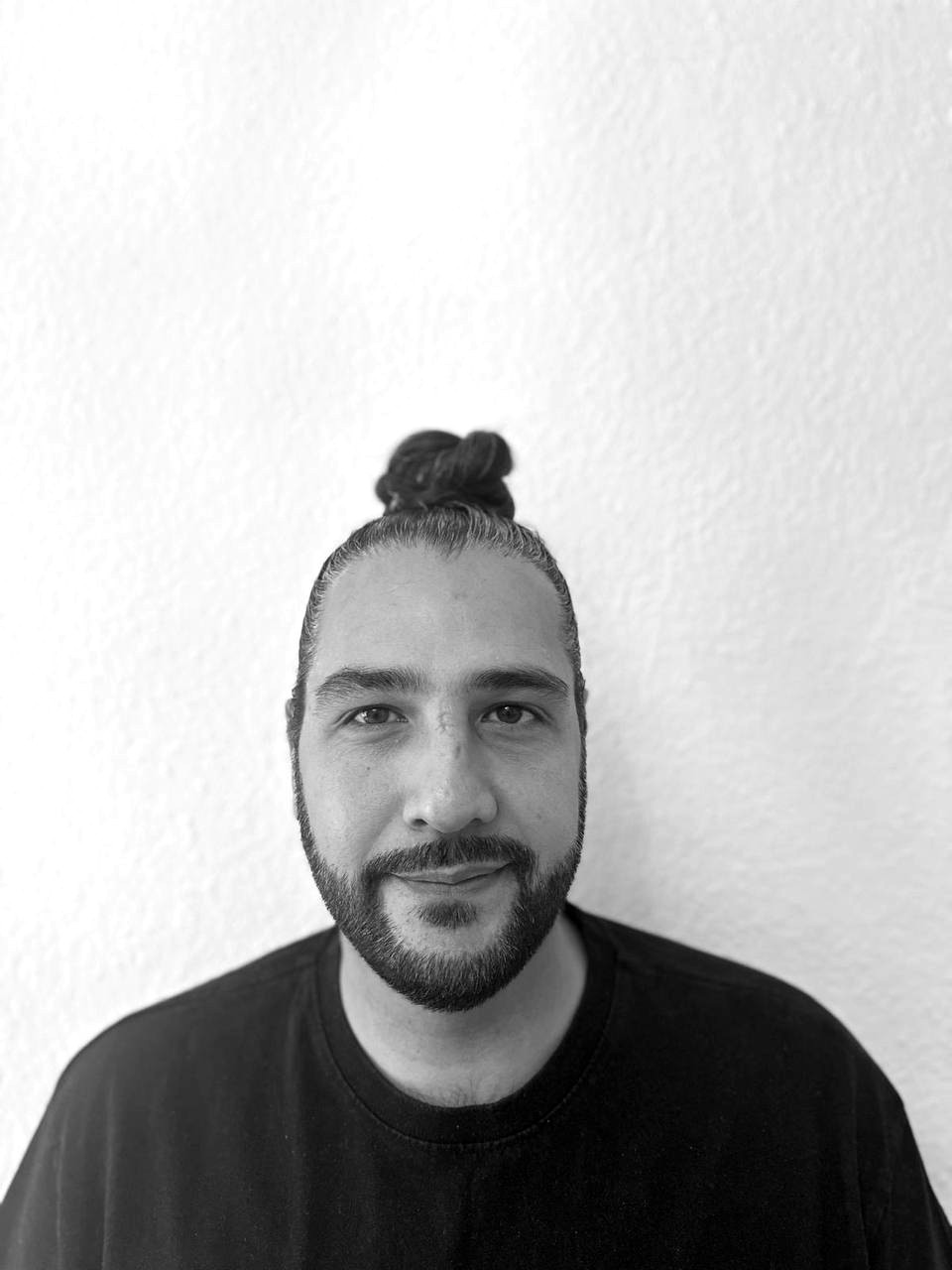 Qigong Lehrer Berlin – Mit Ruhe zur Kraft